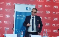 Са предавања Маркуса Шпилмана у Прес центру УНС-а: Веродостојност и неподмитљивост су права вредност новинарства Са предавања Маркуса Шпилмана у Прес центру УНС-а: Веродостојност и неподмитљивост су права вредност новинарства